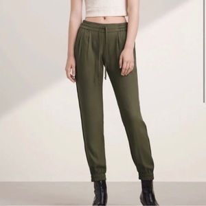 ARITZIA (Sunday Best) Los Feliz pant in Khaki Green, size small